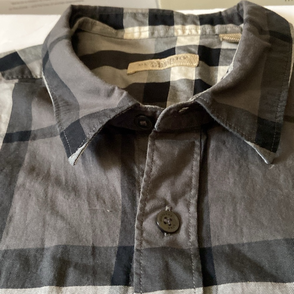 Burberry Brit Gray Casual Button Down Shirt with Bold Plaid - Picture 2 of 9